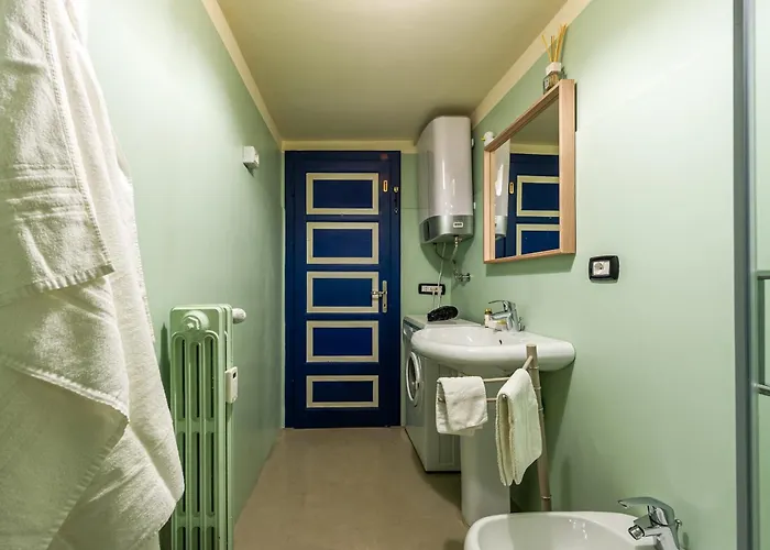 La Villette- Comodo E Ben Posizionato - Cour 0220 *